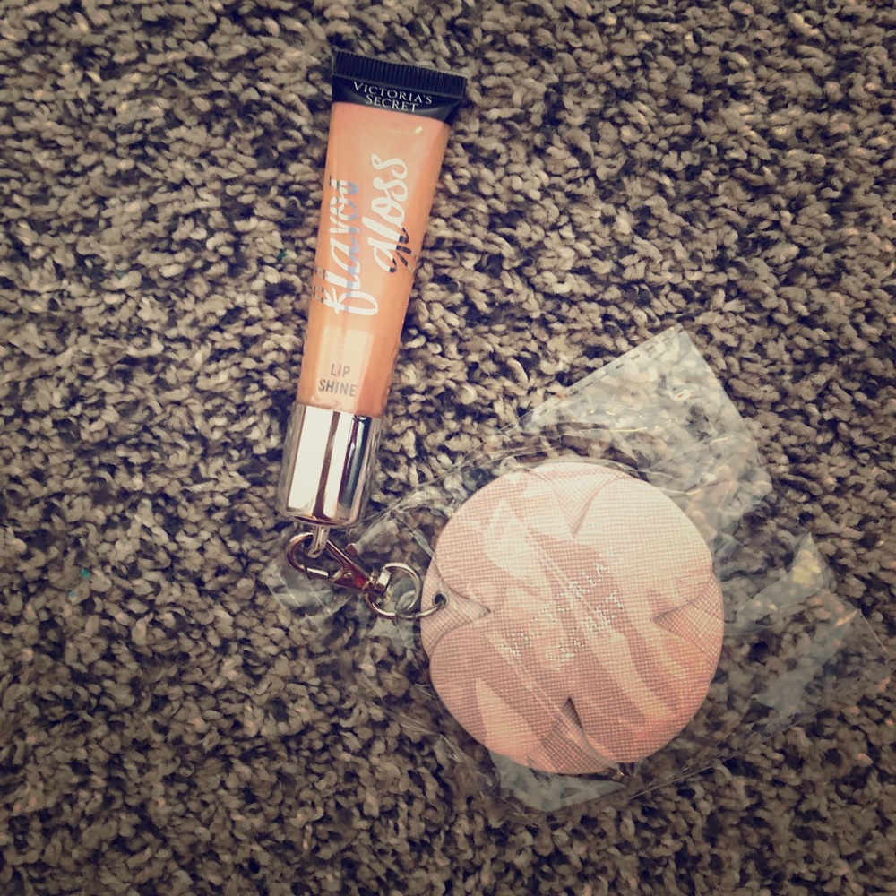 Victoria secret lip gloss